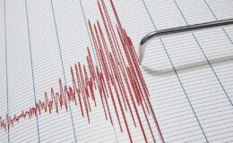 Afet ve Acil Durum Yönetimi Başkanlığı (AFAD), Kütahya’da 4.9 büyüklüğünde deprem meydana geldiğini açıkladı.